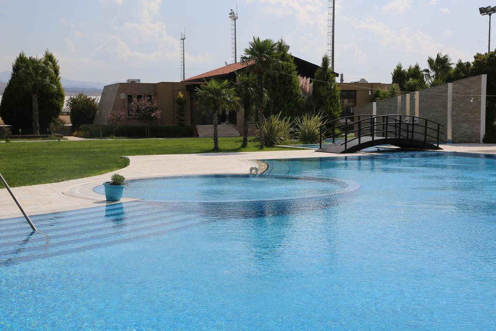 Konvoy Hotel & The Country Club Seferihisar Kültér fotó