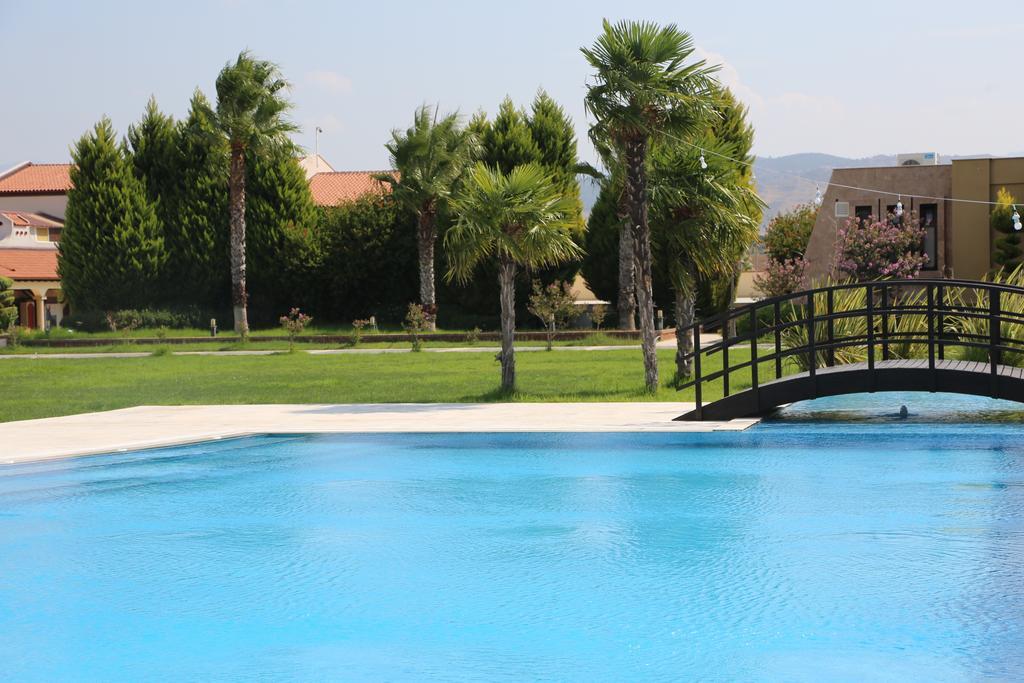 Konvoy Hotel & The Country Club Seferihisar Kültér fotó